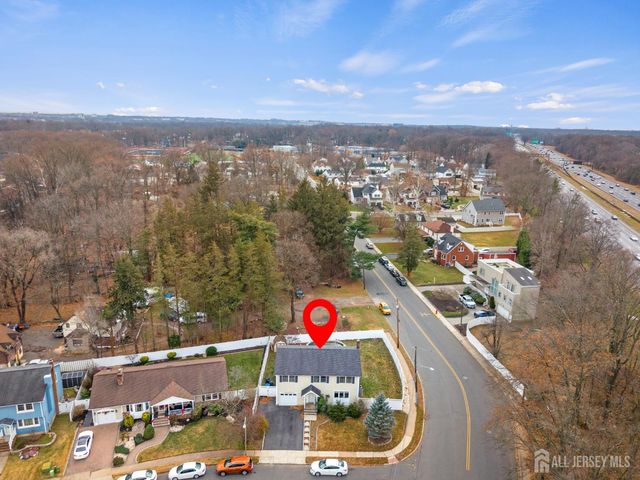 2 Cherbar Court, Colonia, NJ 07067