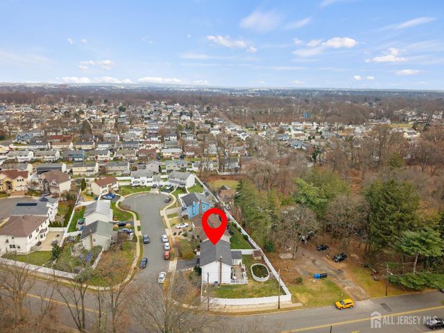 2 Cherbar Court, Colonia, NJ 07067