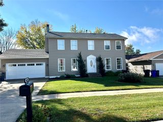 6809 Terrazzo Drive NW, Cedar Rapids, IA 52405