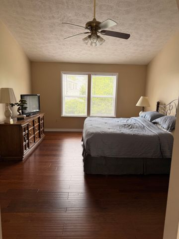 301 Holly Ridge DRIVE, Shaler, PA 15116