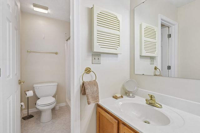 301 Holly Ridge DRIVE, Shaler, PA 15116