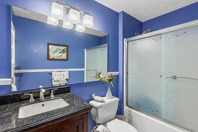 301 Holly Ridge DRIVE, Shaler, PA 15116