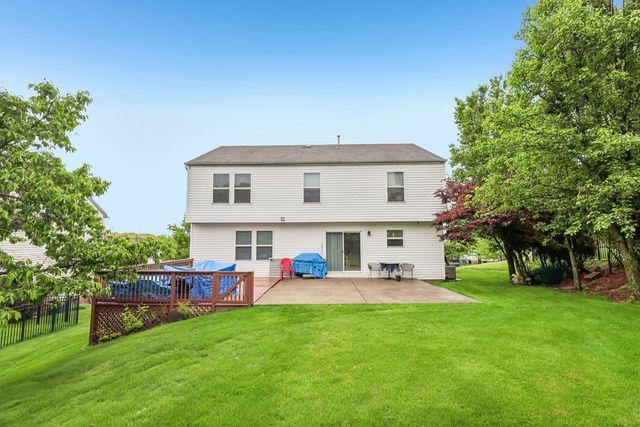 301 Holly Ridge DRIVE, Shaler, PA 15116