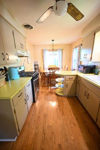 125 Spring STREET, Waukesha, WI 53188