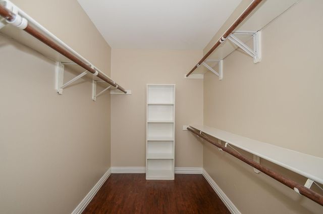 13132 Trail Hollow Drive 3132, Houston, TX 77079