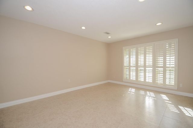 13132 Trail Hollow Drive 3132, Houston, TX 77079