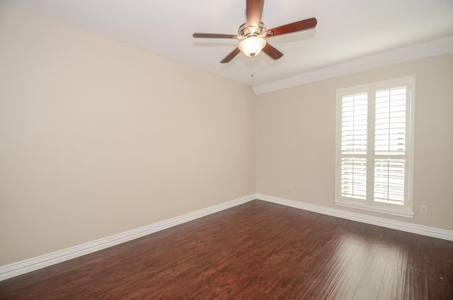 13132 Trail Hollow Drive 3132, Houston, TX 77079