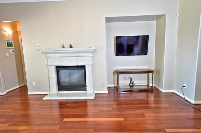 15230 Chimney Hill Circle, Houston, TX 77095