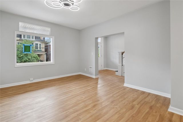 221 Elm St, Edgewood, PA 15218