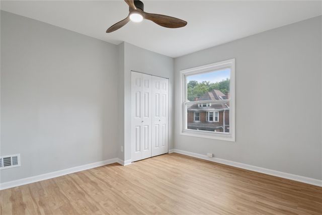 221 Elm St, Edgewood, PA 15218