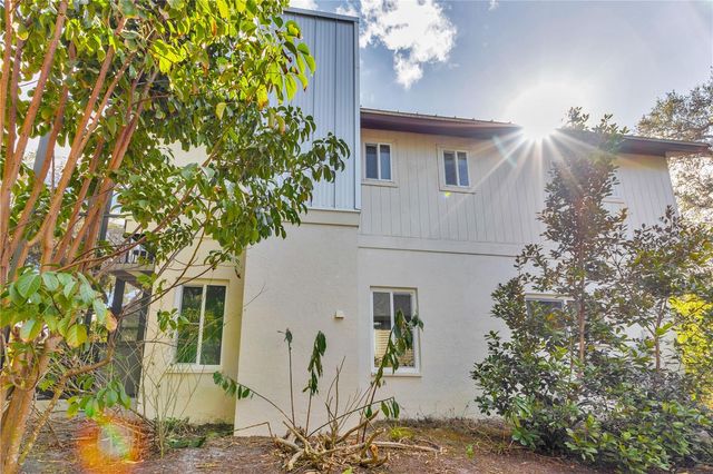 1035 SIRUS TRAIL, Sarasota, FL 34232