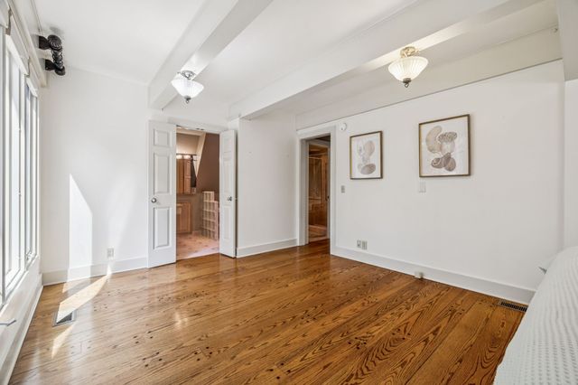 220 Waterview Dr, Hendersonville, TN 37075