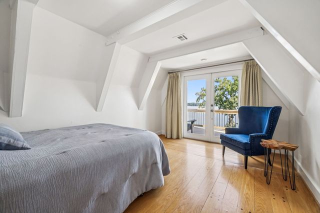 220 Waterview Dr, Hendersonville, TN 37075