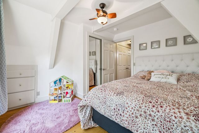 220 Waterview Dr, Hendersonville, TN 37075