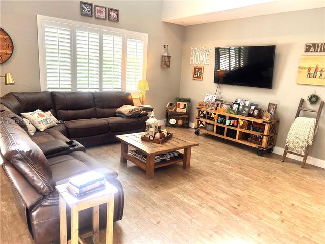 12780 SW 224th St -, Miami, FL 33170