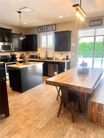 12780 SW 224th St -, Miami, FL 33170