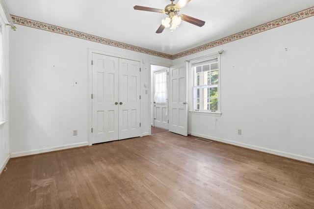 1840 Spalding Drive, Sandy Springs, GA 30350
