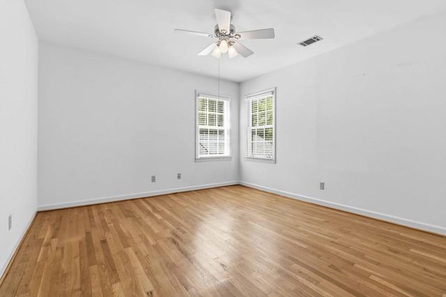 1840 Spalding Drive, Sandy Springs, GA 30350