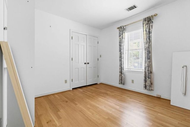 1840 Spalding Drive, Sandy Springs, GA 30350