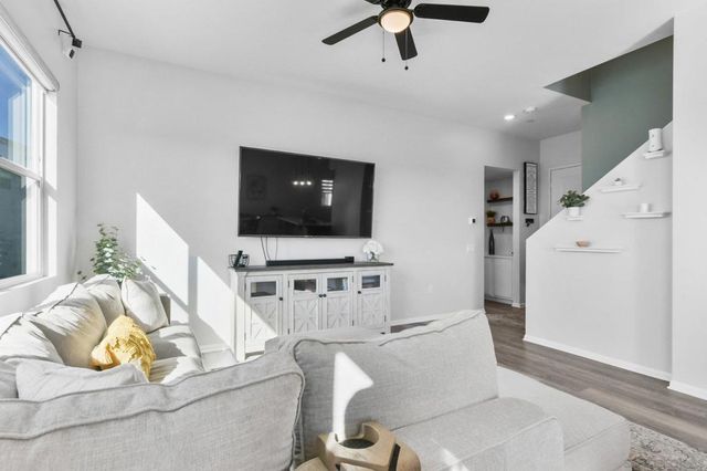 2034 Luzon Ln 3, Chula Vista, CA 91915