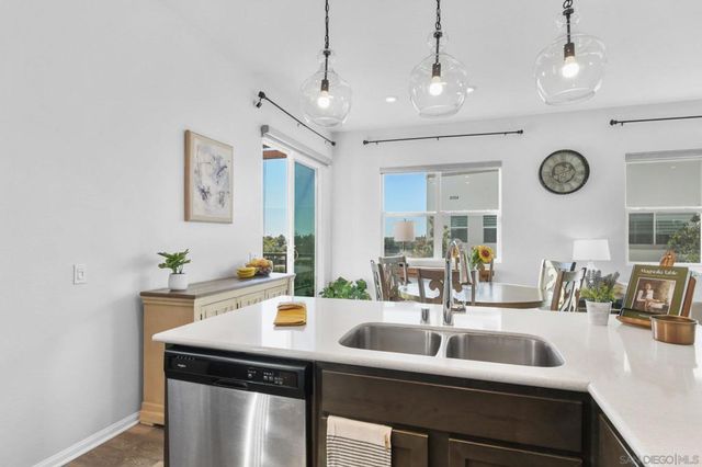 2034 Luzon Ln 3, Chula Vista, CA 91915