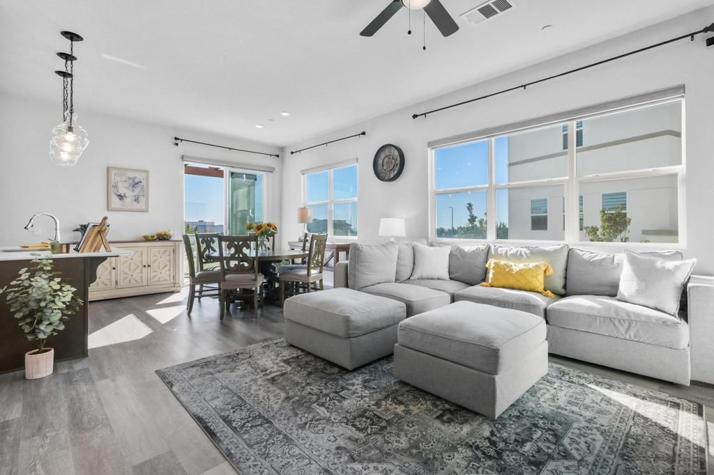 2034 Luzon Ln 3, Chula Vista, CA 91915