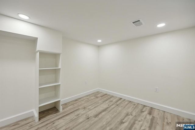 606 5th Street, Carlstadt, NJ 07072