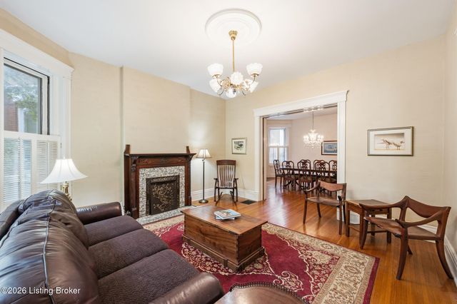 1036 Everett Ave, Louisville, KY 40204