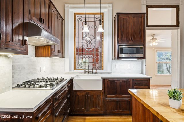 1036 Everett Ave, Louisville, KY 40204