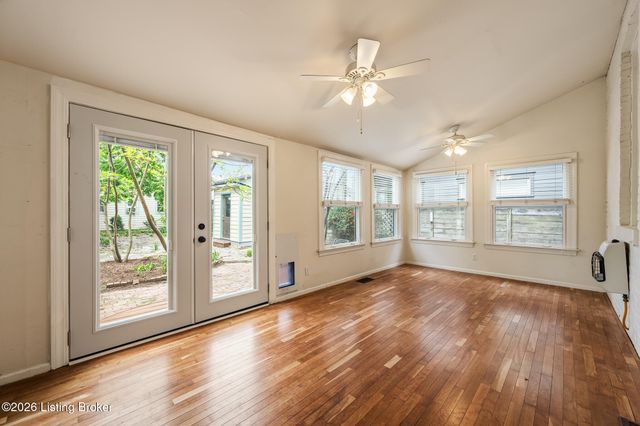 1036 Everett Ave, Louisville, KY 40204