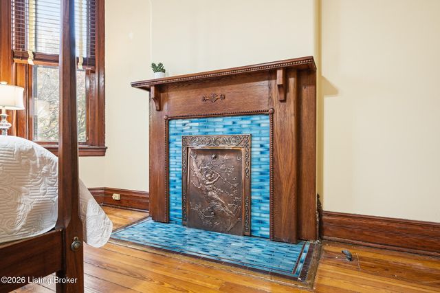 1036 Everett Ave, Louisville, KY 40204
