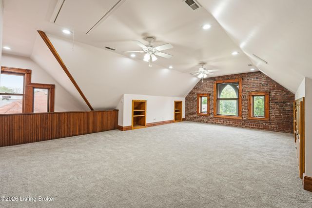 1036 Everett Ave, Louisville, KY 40204