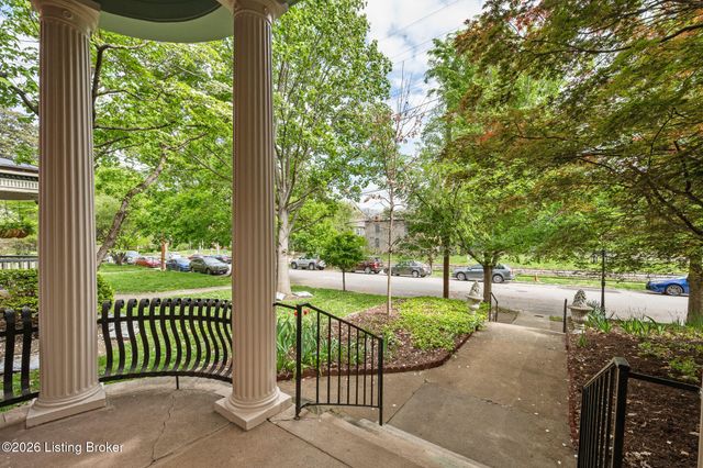 1036 Everett Ave, Louisville, KY 40204