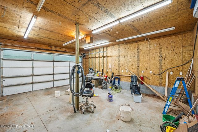1036 Everett Ave, Louisville, KY 40204