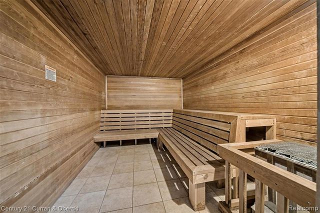 15 E Kirby Street 1104, Detroit, MI 48202