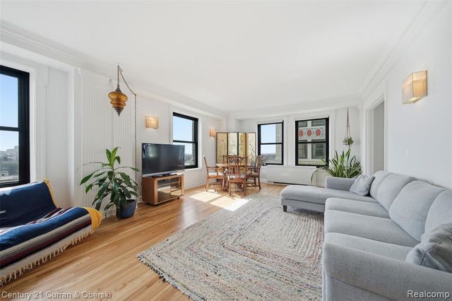 15 E Kirby Street 1104, Detroit, MI 48202