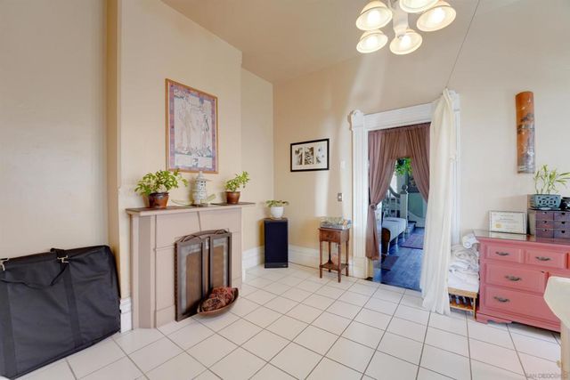 906 A Ave., National City, CA 91950