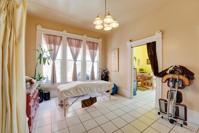 906 A Ave., National City, CA 91950