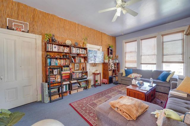 906 A Ave., National City, CA 91950