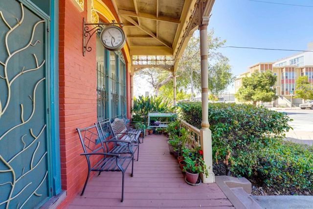 906 A Ave., National City, CA 91950