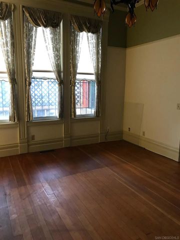 906 A Ave., National City, CA 91950