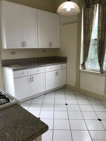 906 A Ave., National City, CA 91950