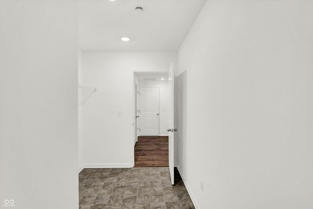 6719 Thresher Pass, Mccordsville, IN 46055