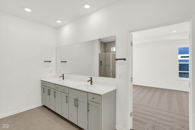 6719 Thresher Pass, Mccordsville, IN 46055