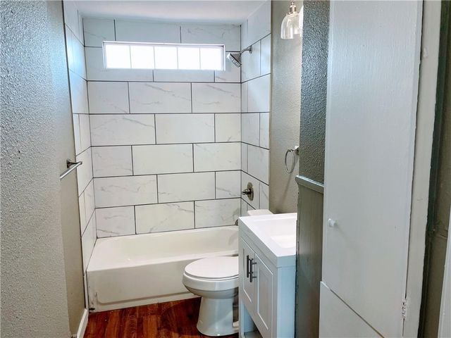 1113 Haynes ST, San Marcos, TX 78666