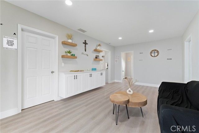 332 S Ramona, Hemet, CA 92543