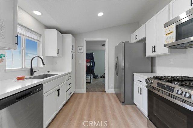 332 S Ramona, Hemet, CA 92543