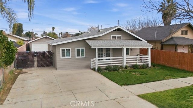 332 S Ramona, Hemet, CA 92543