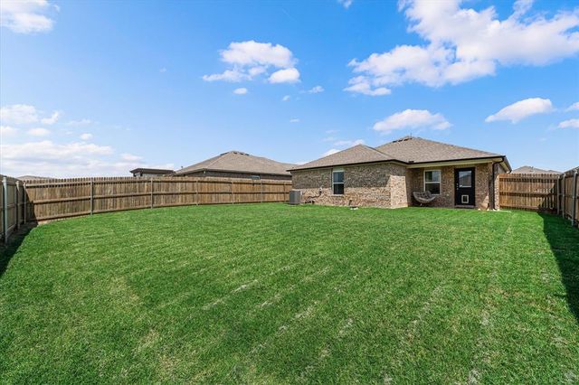 9516 NW 122nd Terrace, Yukon, OK 73099