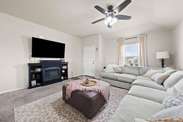 9516 NW 122nd Terrace, Yukon, OK 73099